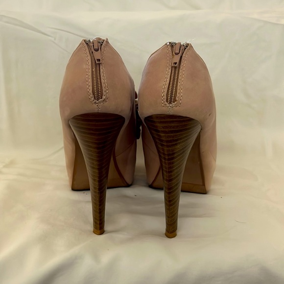 Charlotte Russe - Fun Velvet Platform Ruffle Booties. Size 7. - Picture 3 of 11